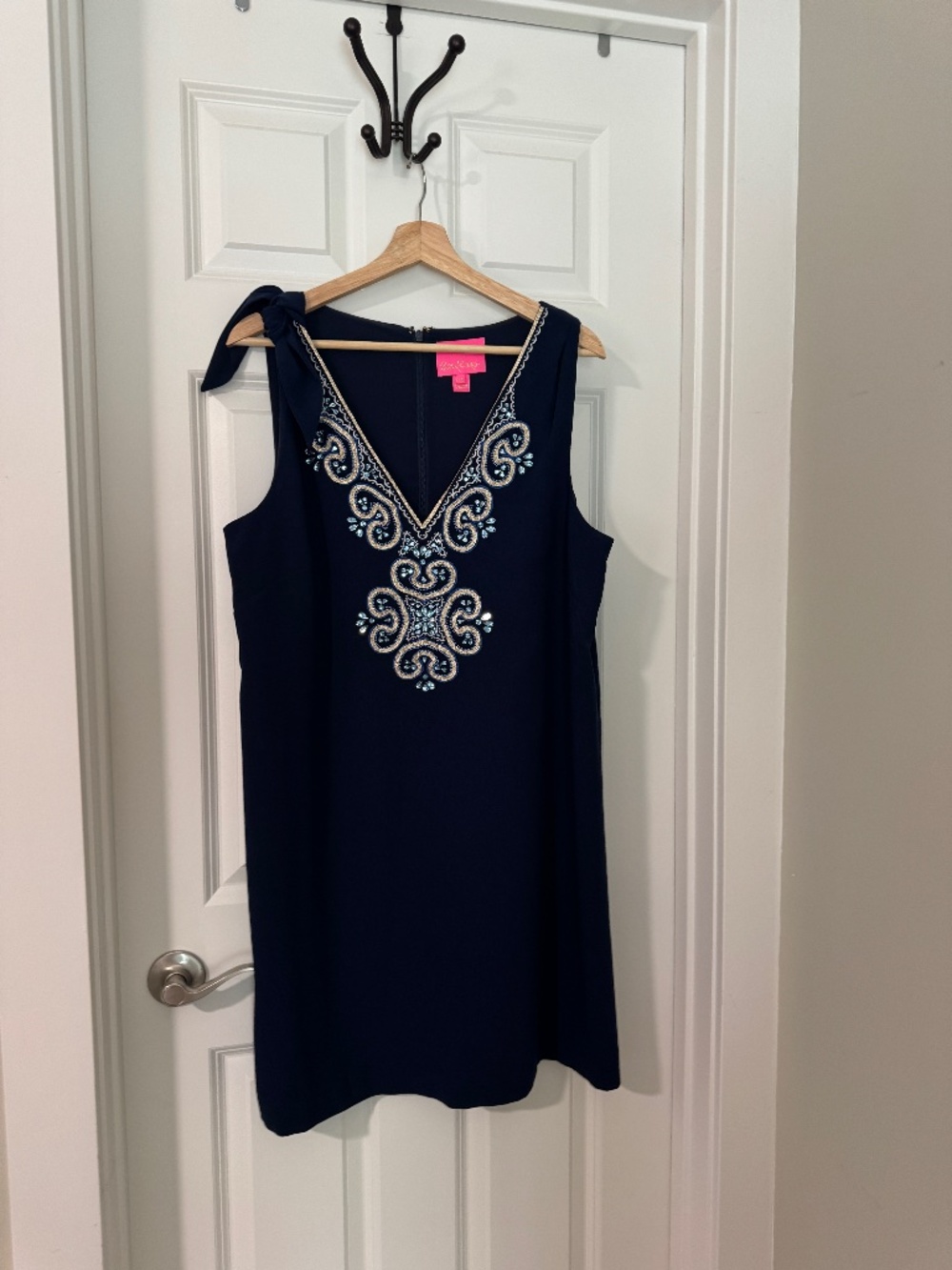 Lilly Pulitzer EUC Penelope Shift in True Navy sz 14 with jewels & embroidery